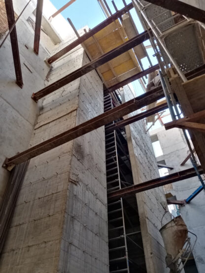 Reabilitação Edifício Calçada do Combro - Lisboa